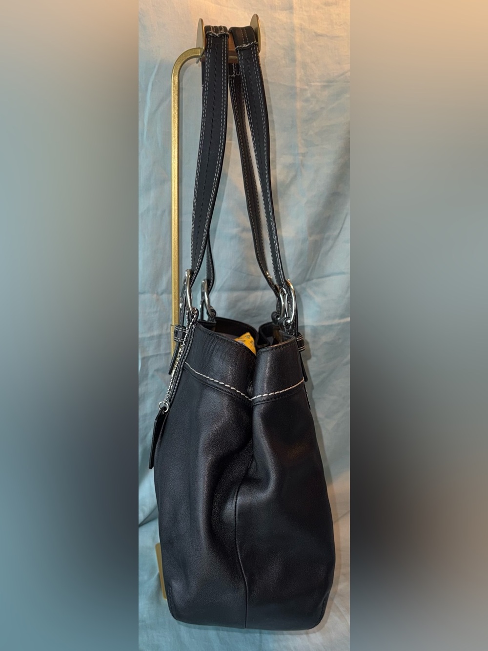 Coach Soho Pleated Large Tote with Contrast Stitching F13733 - Picture 3 of 14
